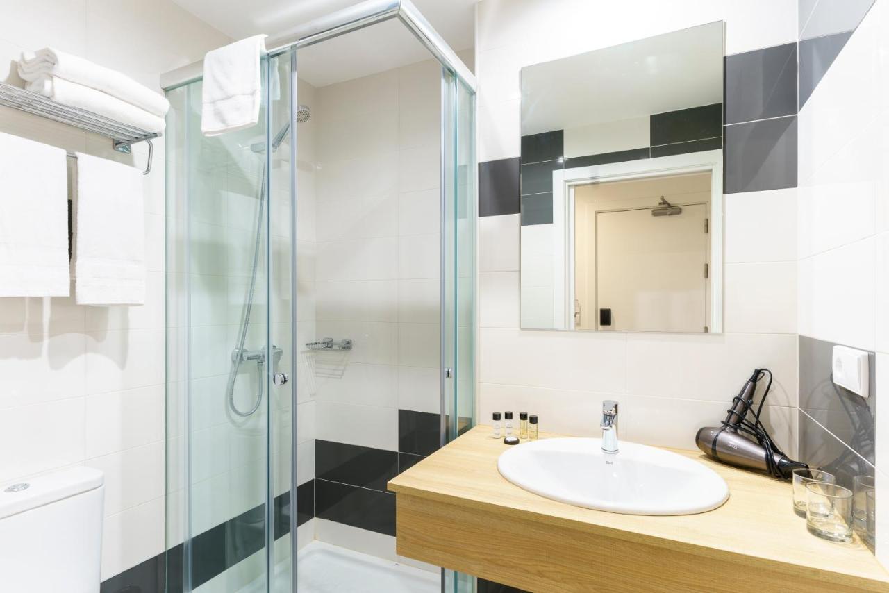 Hotel Concheiros Santiago de Compostela Bagian luar foto